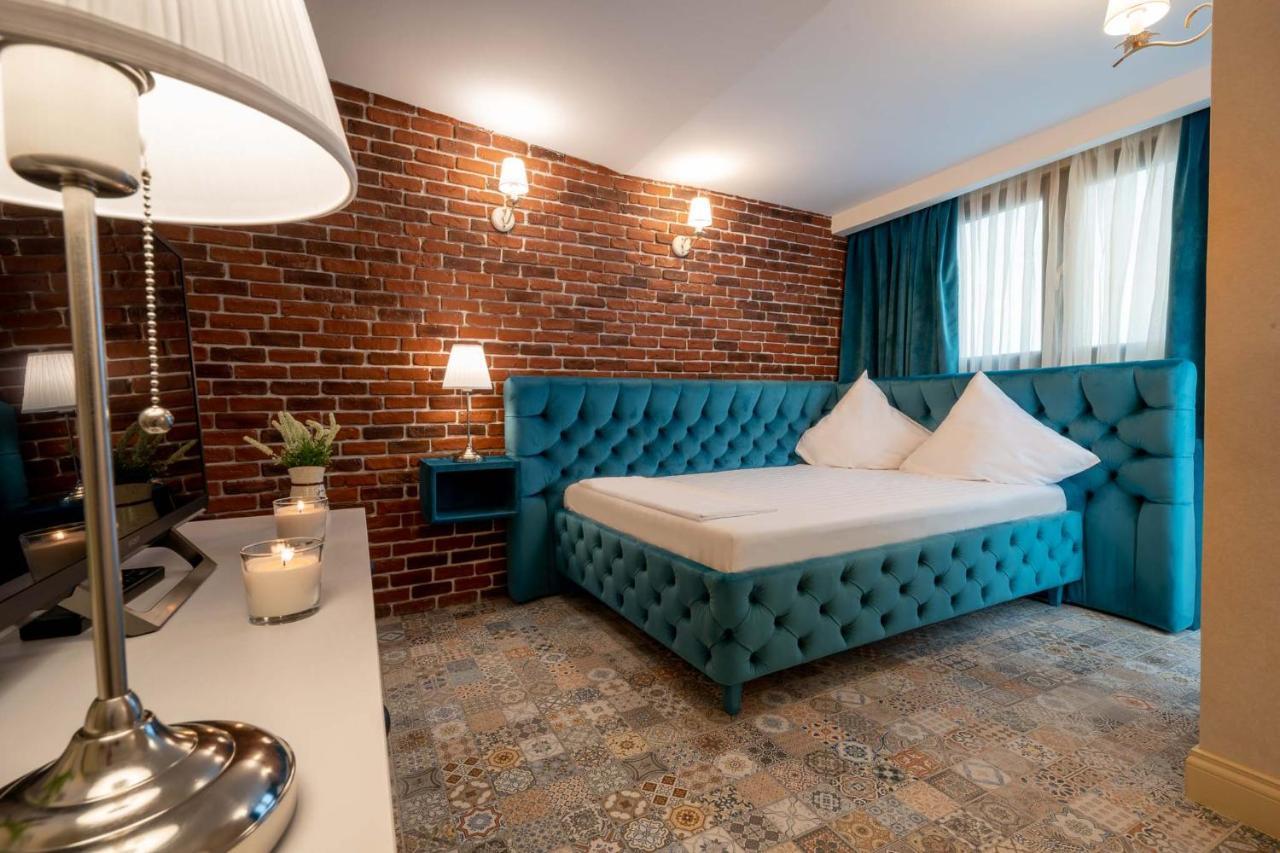 Hotel Casa Fiori Бухарест Экстерьер фото