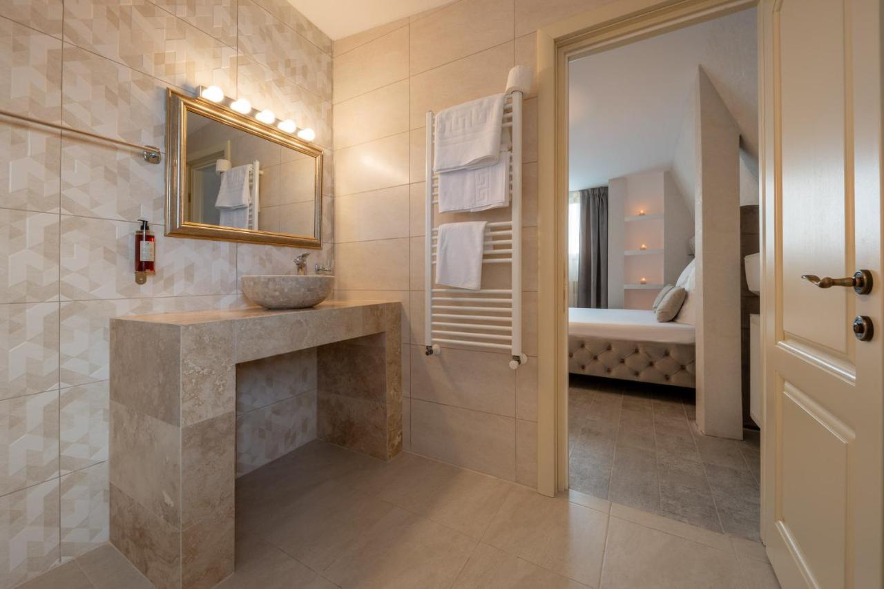 Hotel Casa Fiori Бухарест Экстерьер фото