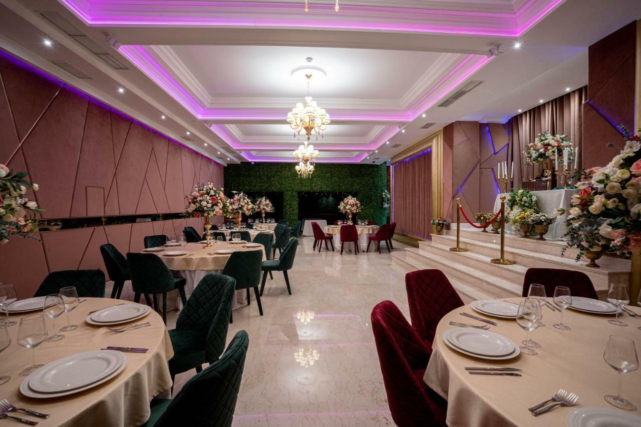 Hotel Casa Fiori Бухарест Экстерьер фото